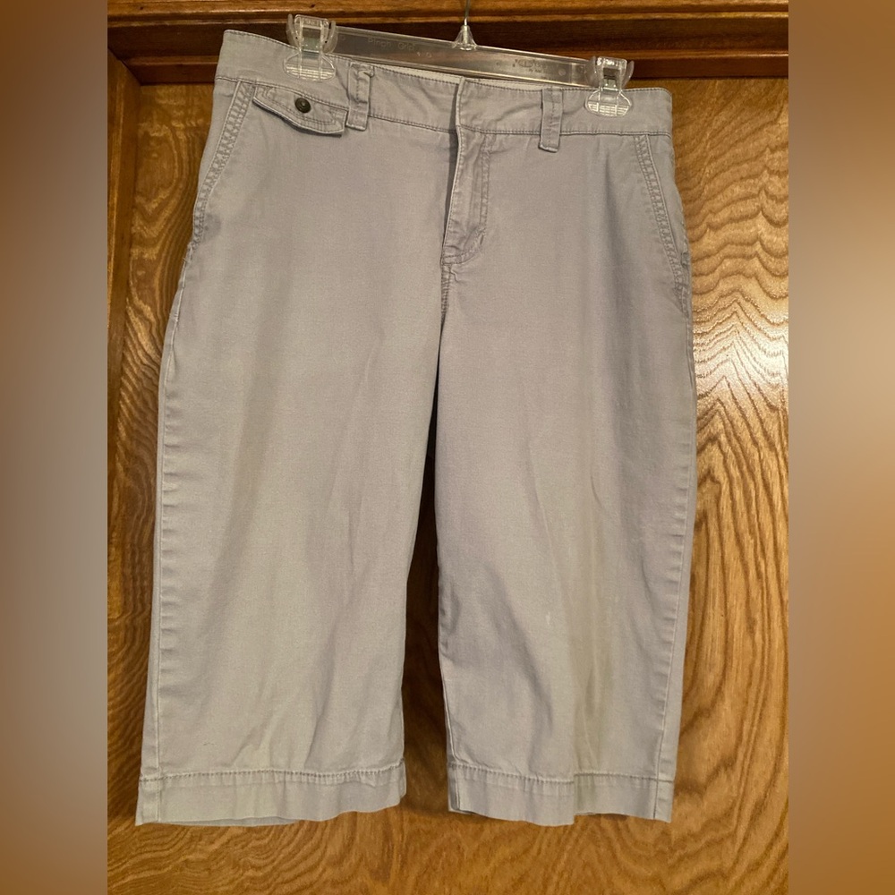 Sonoma ladies sz 8 capris